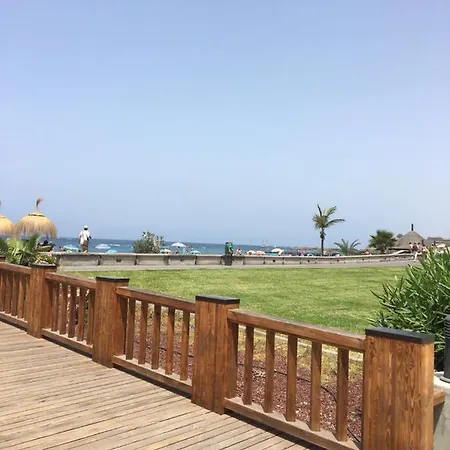 Mare Verde Sea View شقة *