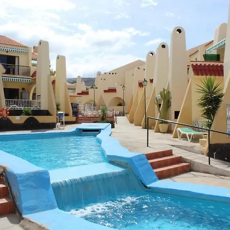 Mare Verde Sea View شقة أذيخي